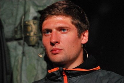 Селезнев